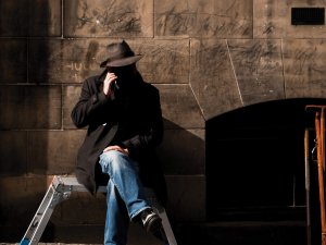 Undercover detective