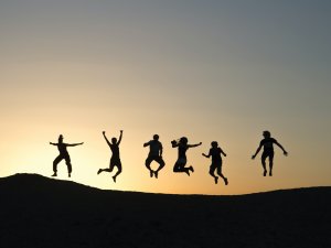 Friends_Timon_studler_on_Unsplash.jpg