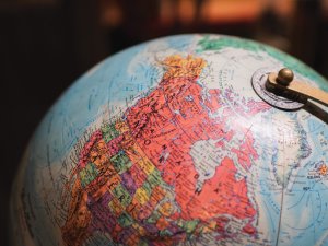 Globe