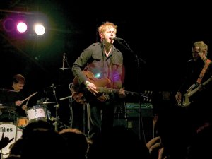 Spoon Band CR Zachary Ground on Wikimedia Commons CC by 2.0