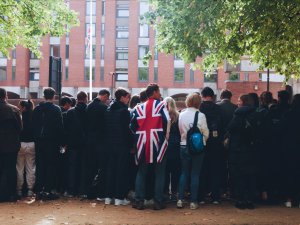 funeral_crowd_CR_Thiago Rocha on Unsplash.jpeg