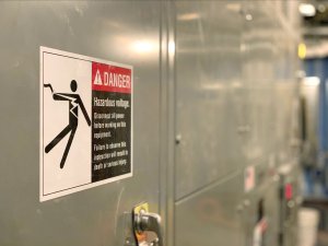 Danger sign CR Troy Bridges on Unsplash