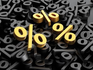 Percentage signs black and gold CR peterschreiber.media on iStock