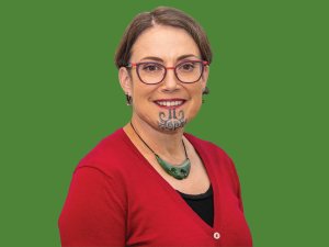 Sue Crengle_2023_on_Green
