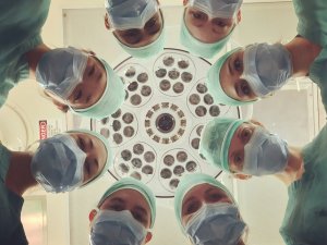 Surgical team CR National cancer institute on Unsplash