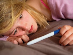 Depressed teenage girl CR iStock 