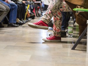 Waiting Room feet CR EunikaSopotnicka on iStock