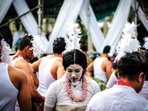 Tongan dance group CR Jovi Waqa on Unsplash