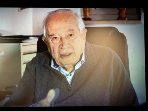 Raphael Mechoulam 