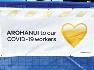 Arohanui COVID-19 sign