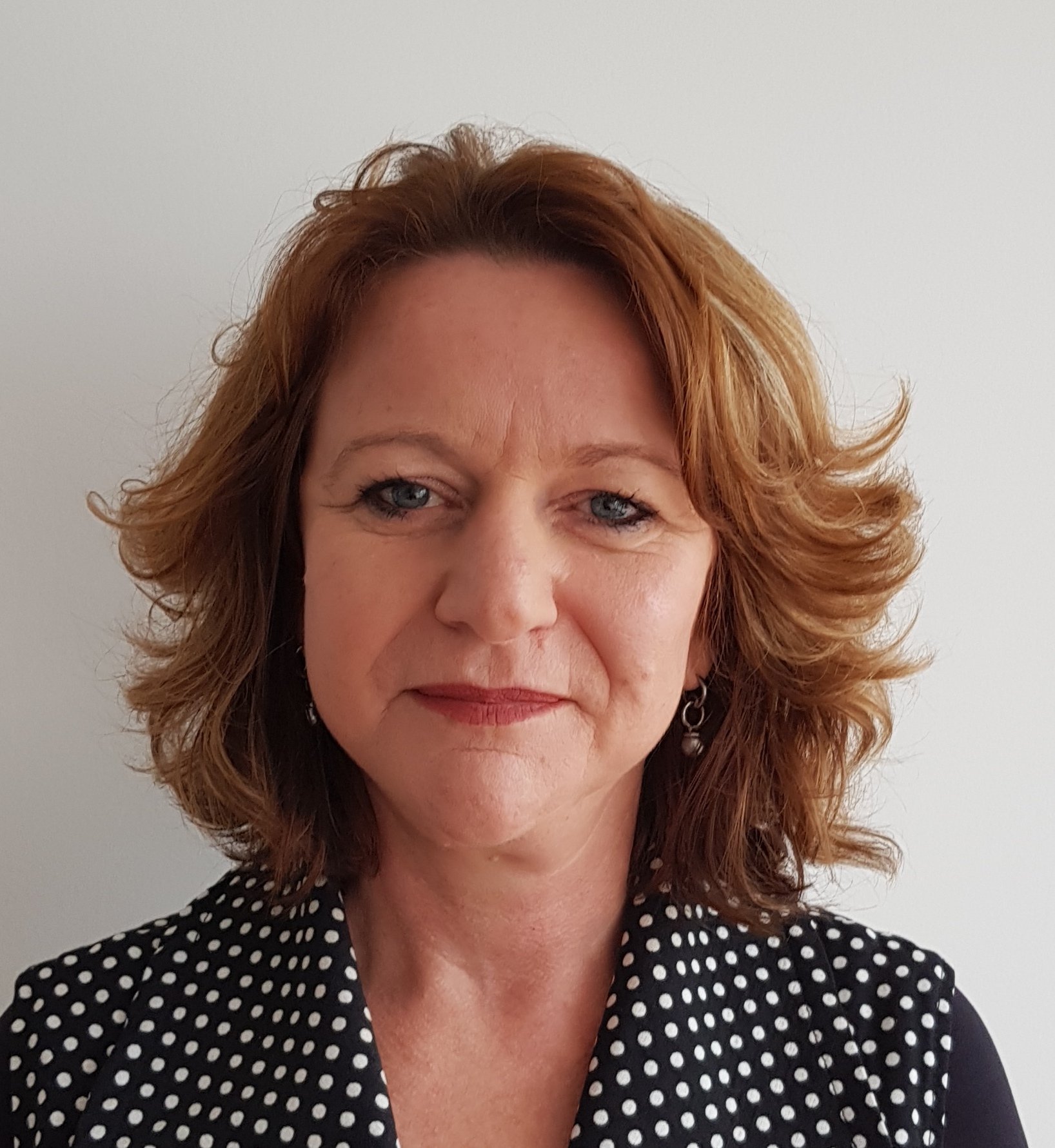 Lesley Clarke