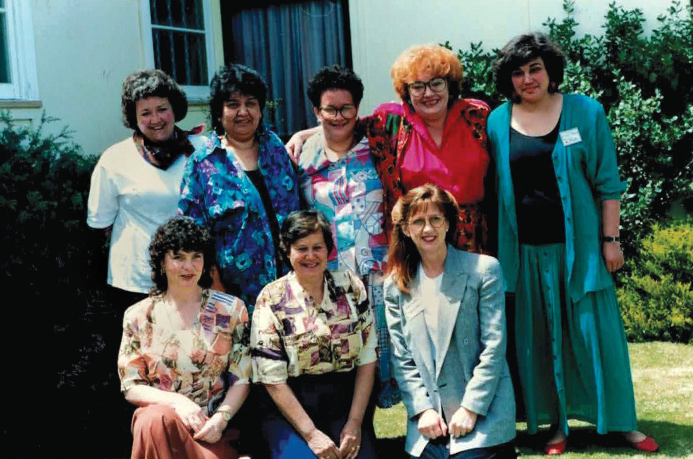 College of Nurses Office Bearers 1992_Jenny_Carryer_rear_far_left.jpg