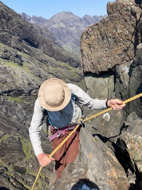 Abseil with karabiners