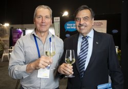 Kevin Anderson, Mediray and Sanjeev Johar, Abbott Rapid Diagnostics